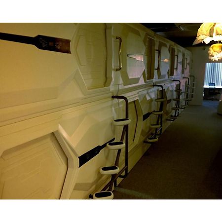 Blr Pods Hotel Bangalore Bagian luar foto
