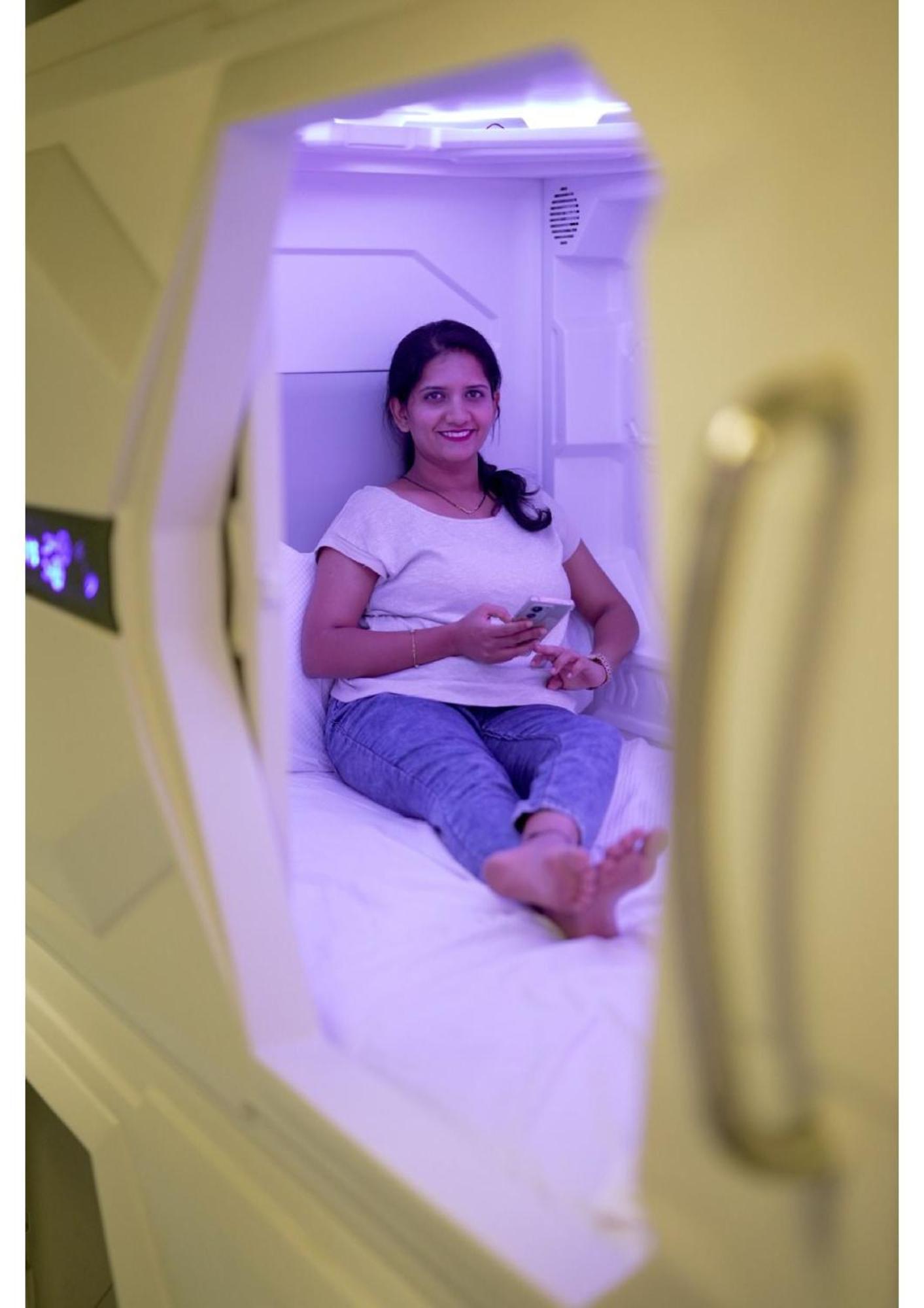 Blr Pods Hotel Bangalore Bagian luar foto